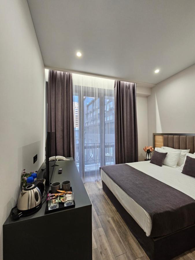 Orion Aparthotel Ereván Exterior foto