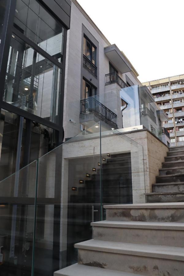 Orion Aparthotel Ereván Exterior foto